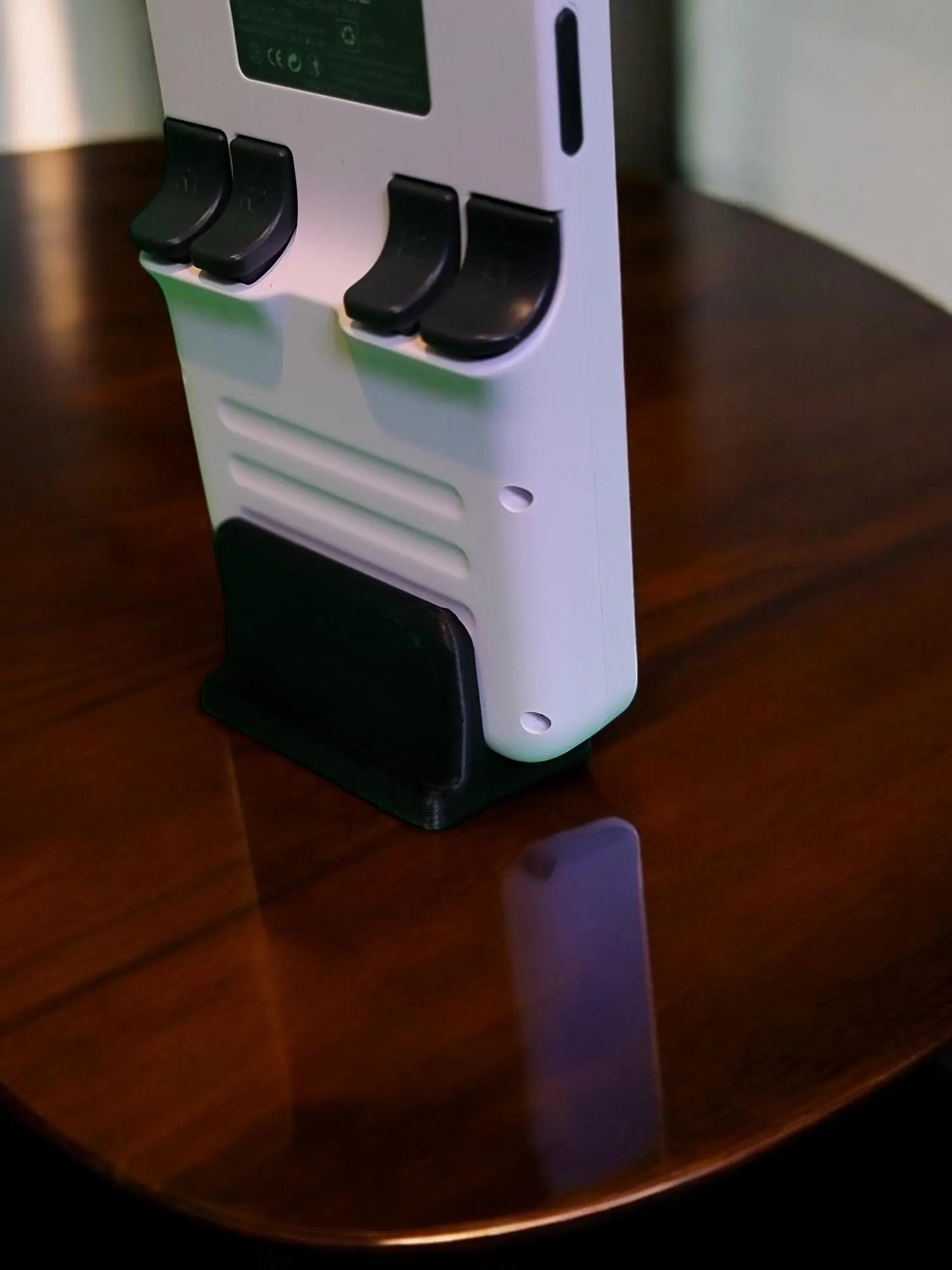 Stand for Anbernic RG353V/VS and RG35XX: A Stand for Legends!