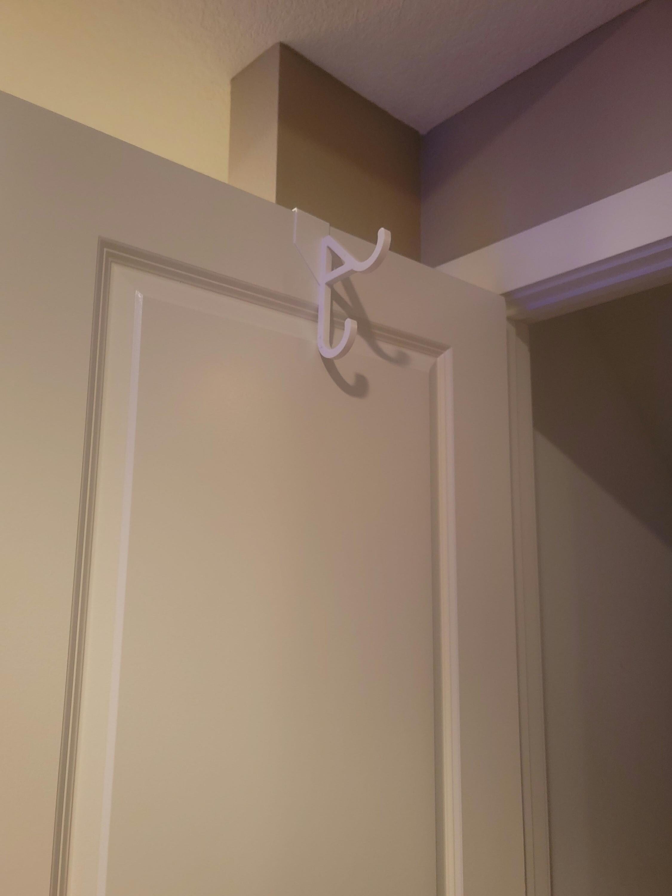 Over-Door Hook – Revolutionary Game-Changer for Closet Organization