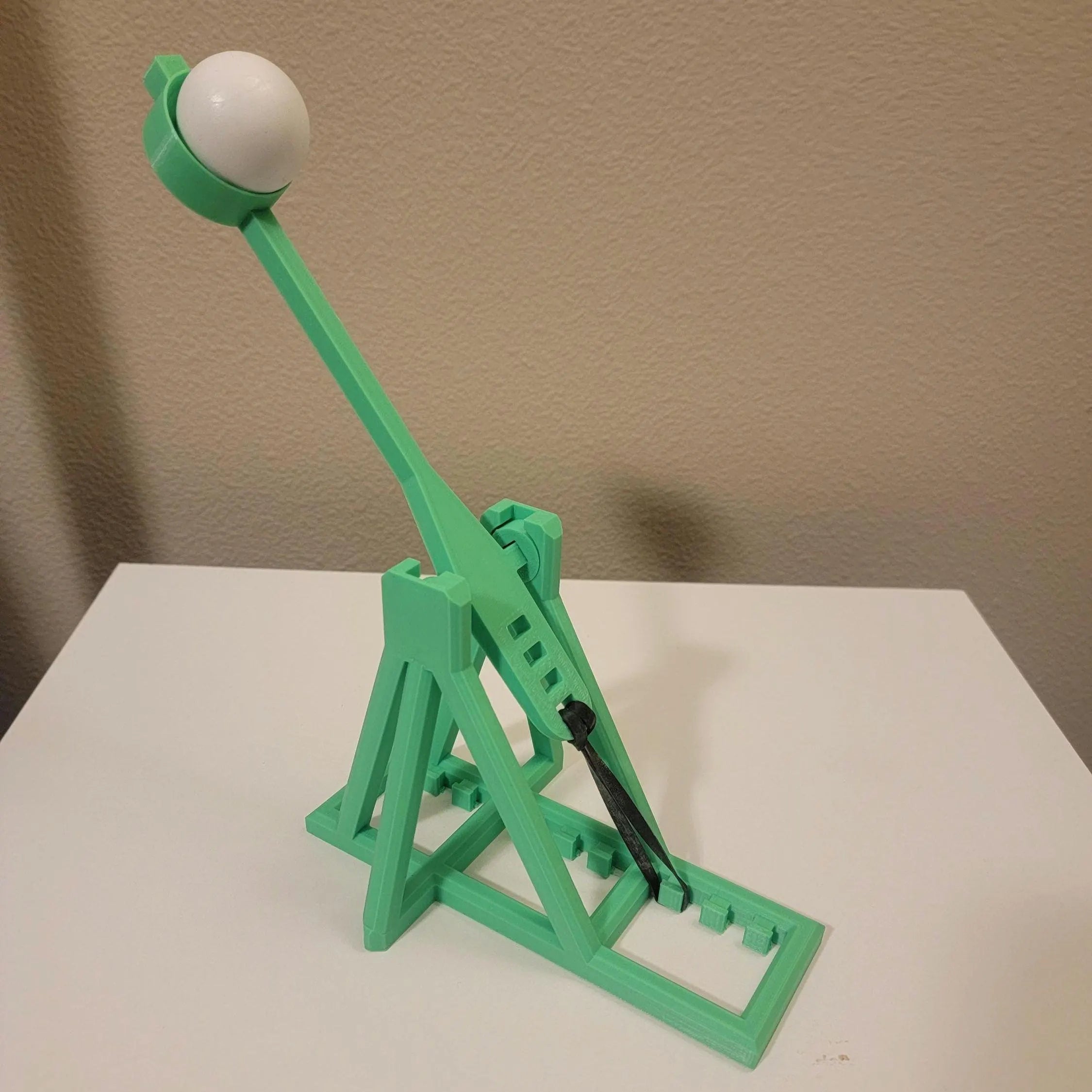 Ping Pong Catapult - Legendary Catapult Toy for Ping Pong Ball, Desk Toy for Office Desk, Baby Toy Ball Launcher for Ping Pong, Kid Ball Toy