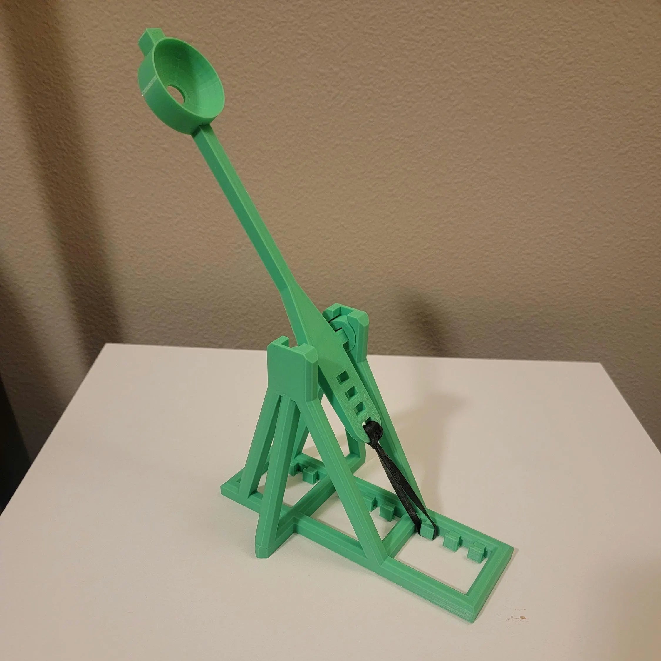 Ping Pong Catapult - Legendary Catapult Toy for Ping Pong Ball, Desk Toy for Office Desk, Baby Toy Ball Launcher for Ping Pong, Kid Ball Toy