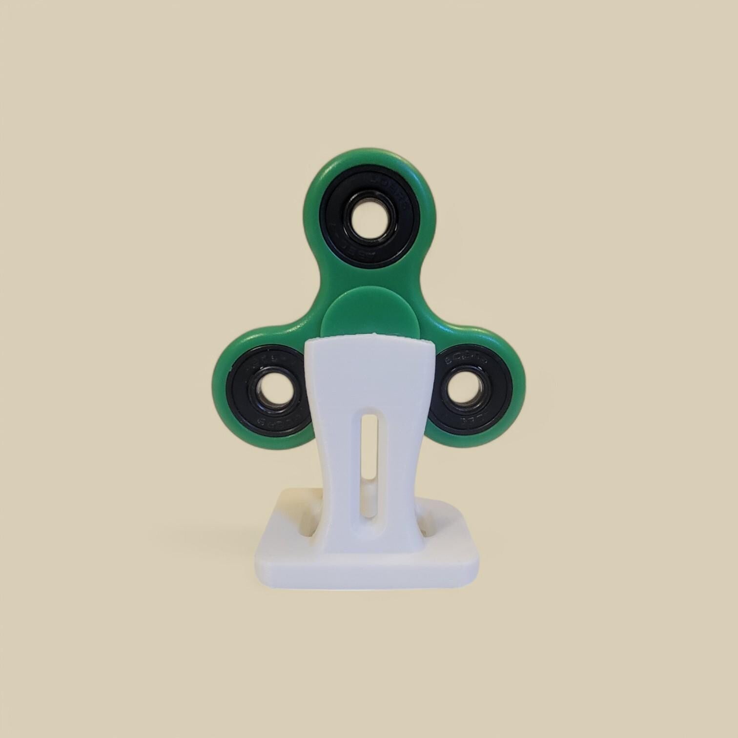 Fidget Spinner Stand - Perfect Display Stand for Your Fidget Spinner, Upright Fidget Spinner Holder for Desk Organization, Unique Gift Idea
