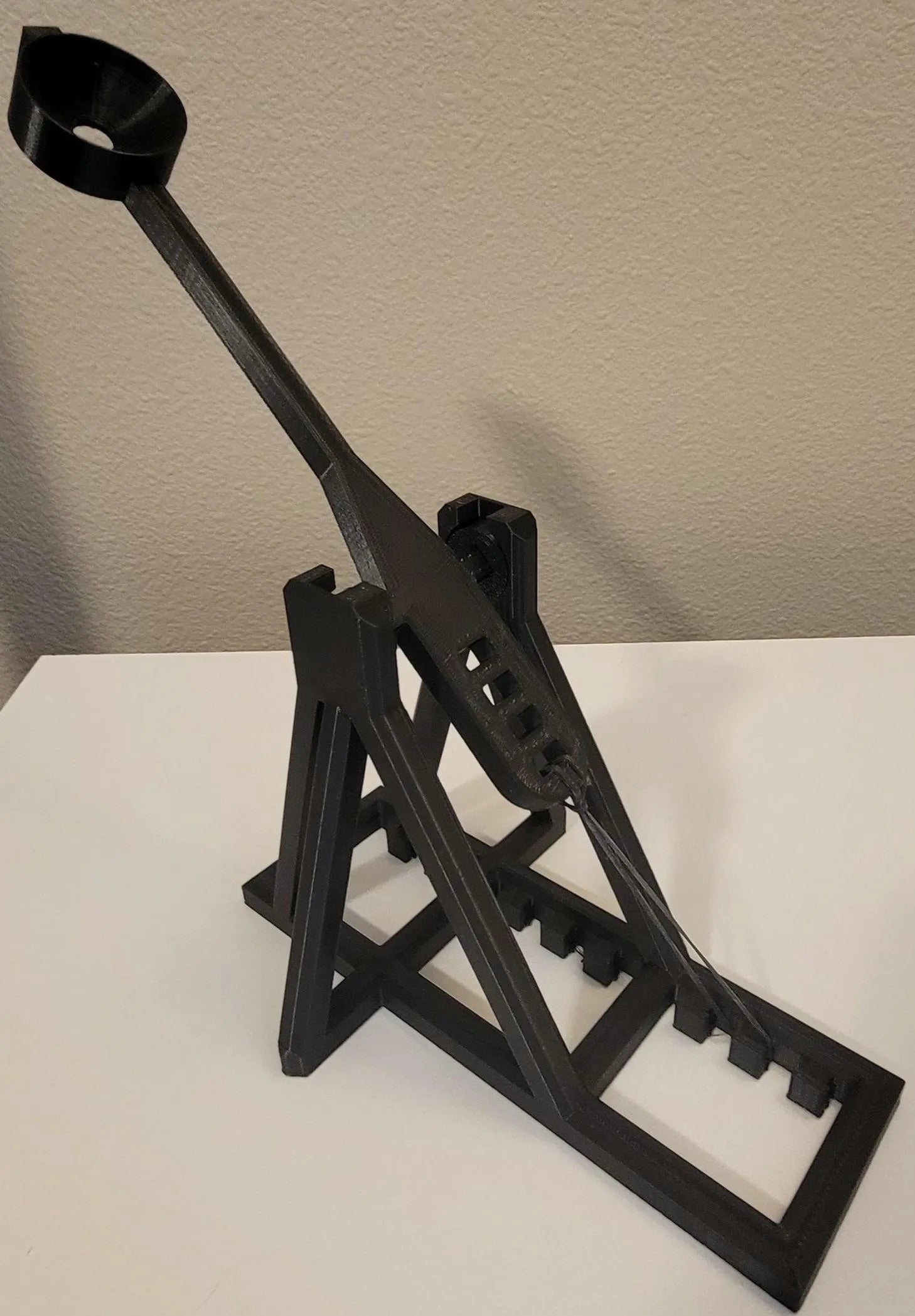 Ping Pong Catapult - Legendary Catapult Toy for Ping Pong Ball, Desk Toy for Office Desk, Baby Toy Ball Launcher for Ping Pong, Kid Ball Toy