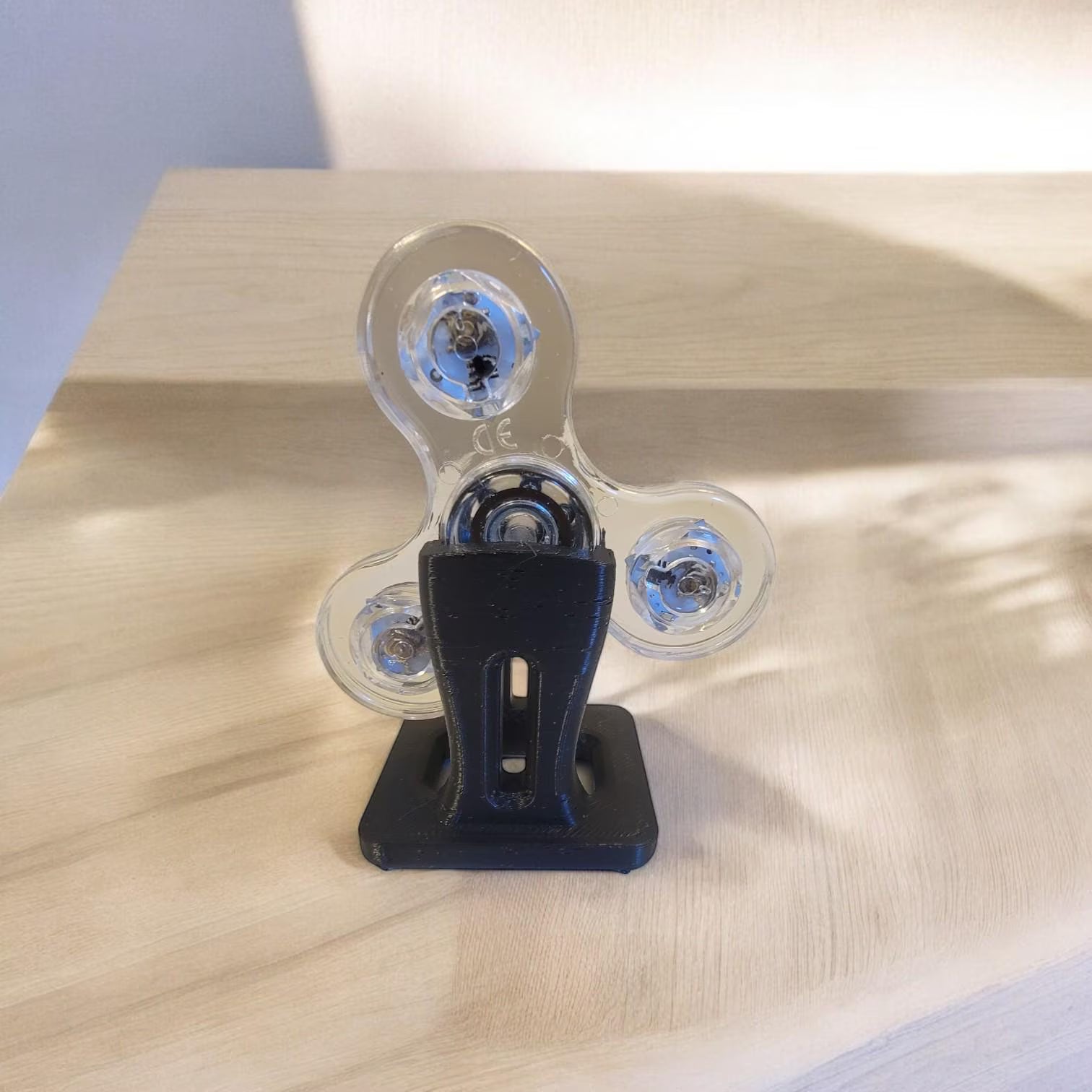 Fidget Spinner Stand - Perfect Display Stand for Your Fidget Spinner, Upright Fidget Spinner Holder for Desk Organization, Unique Gift Idea