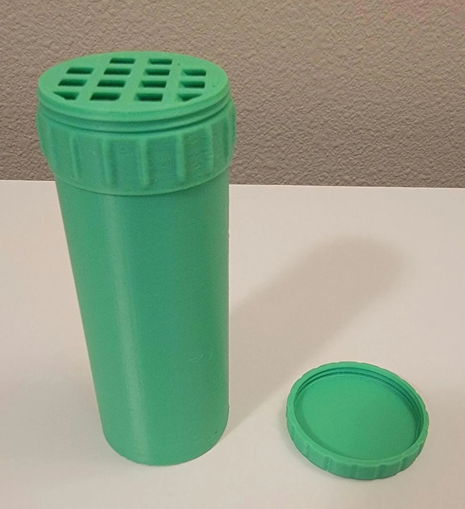Spice Shaker - Fresh Spice Storage Solution for Kitchen Spice Racks