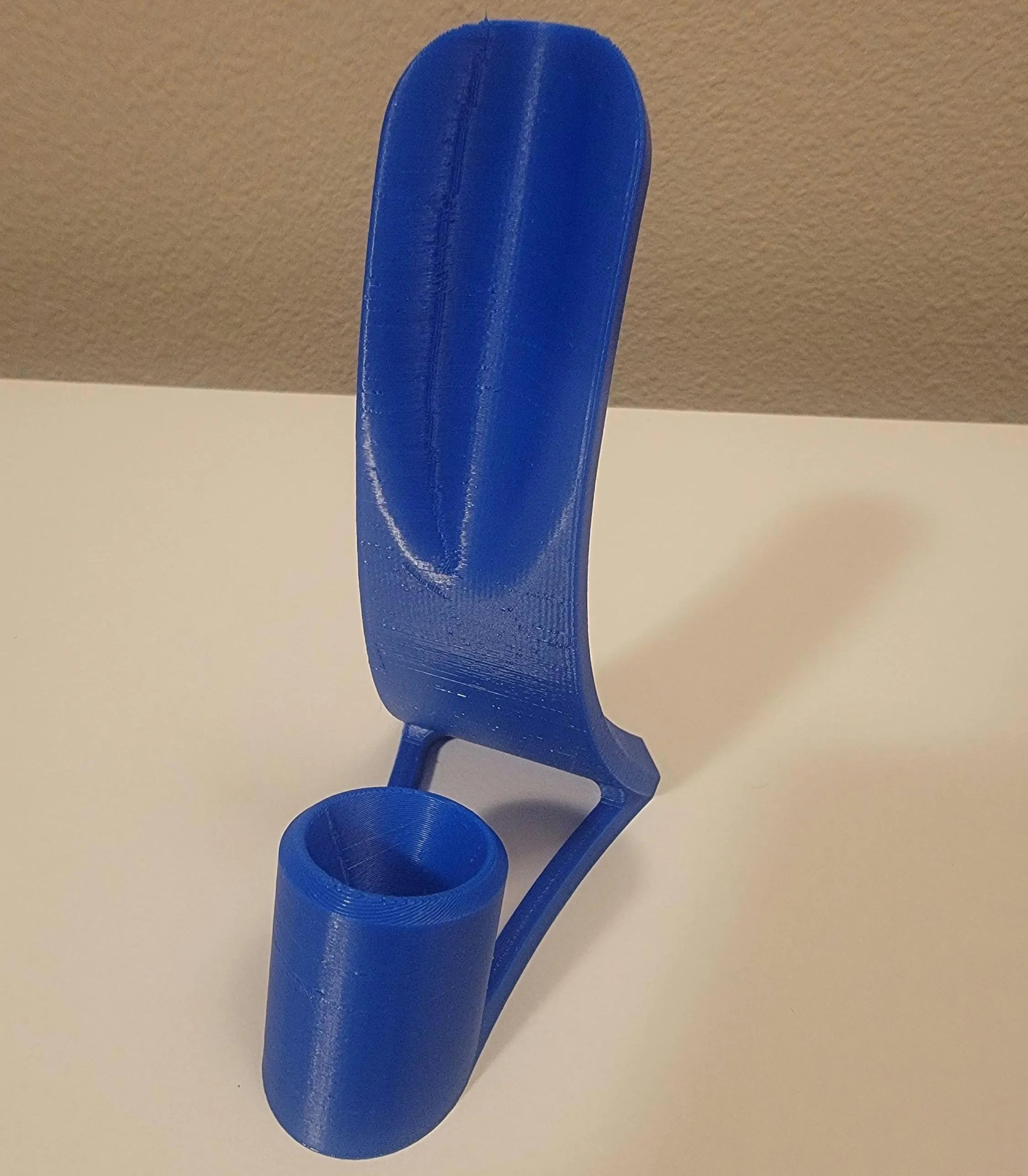 Pen Spinning Pen Stand - Modern Display for Your Fidget Masterpiece!