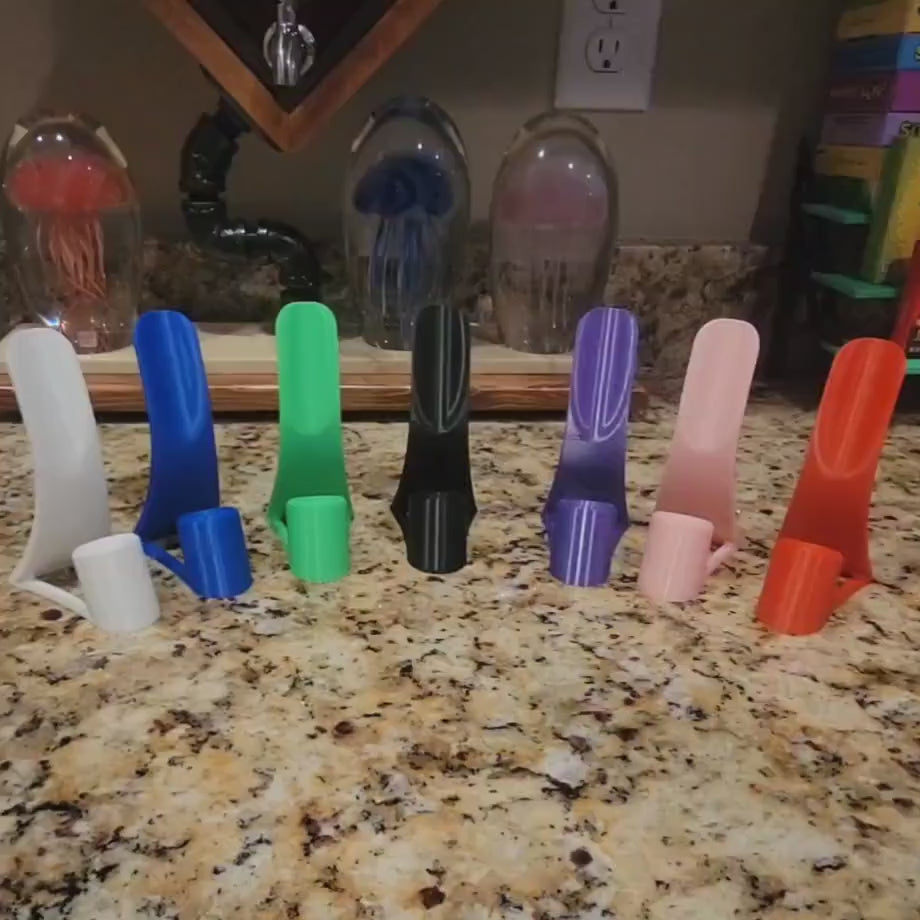 Pen Spinning Pen Stand - Modern Display for Your Fidget Masterpiece!