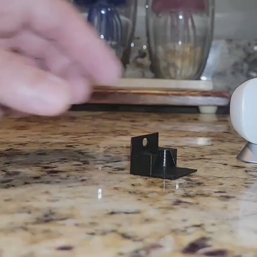 Ecobee SmartSensor Wall Mount – Sleek, Secure, and Stylish